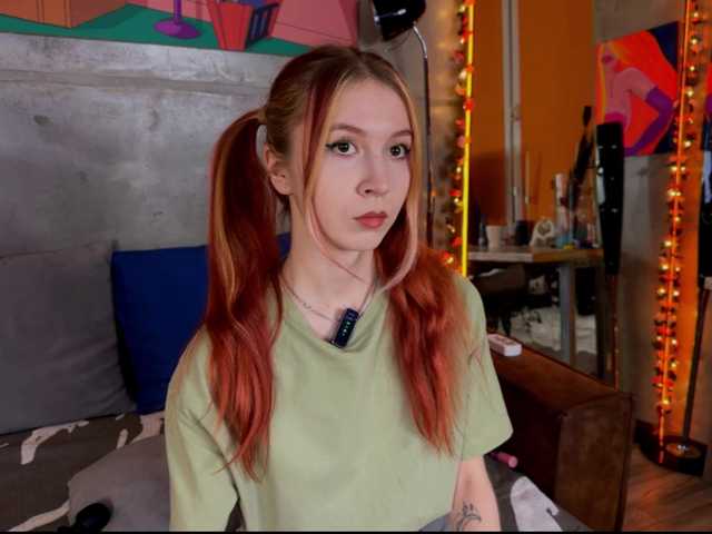 Na-izi's BongaCams show and profile