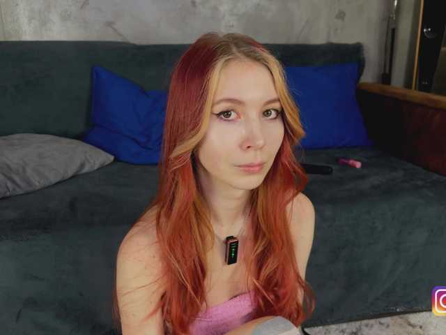 Na-izi's BongaCams show and profile