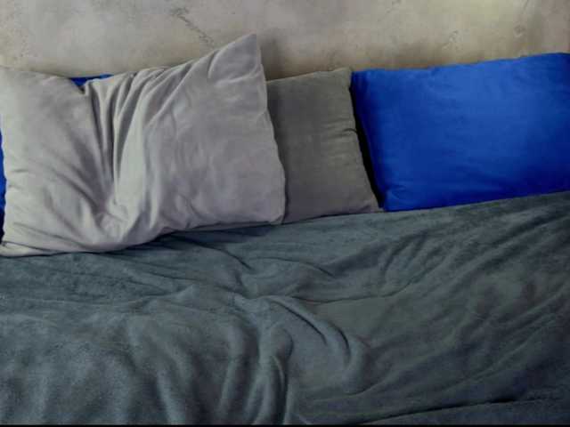 Na-izi's BongaCams show and profile