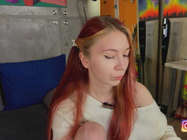 Na-izi's BongaCams show and profile