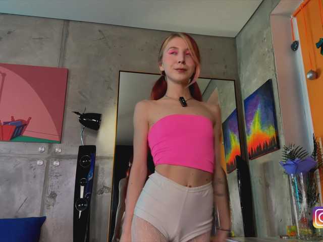 Na-izi's BongaCams show and profile