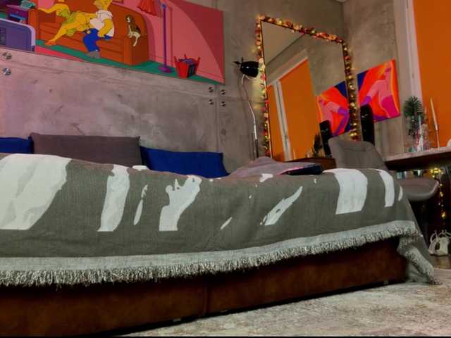 Na-izi's BongaCams show and profile