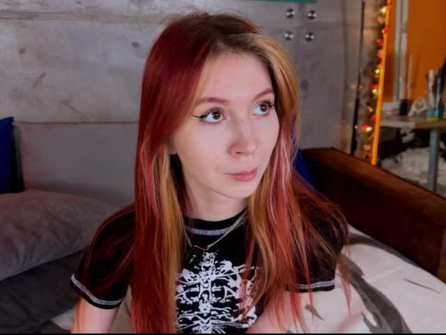 Na-izi's BongaCams show and profile