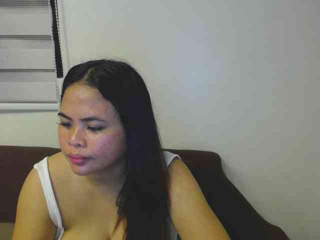 Asianbigbuttyboobs webcam