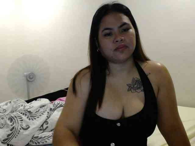 Asianbigbuttyboobs webcam