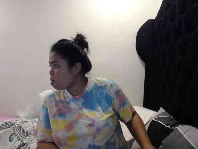 Asianbigbuttyboobs webcam