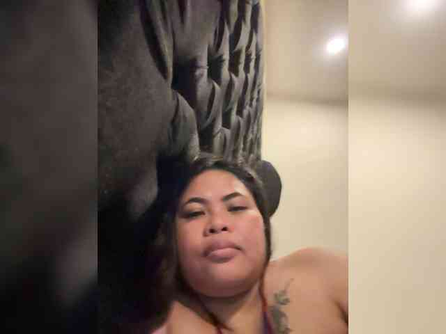 Asianbigbuttyboobs webcam