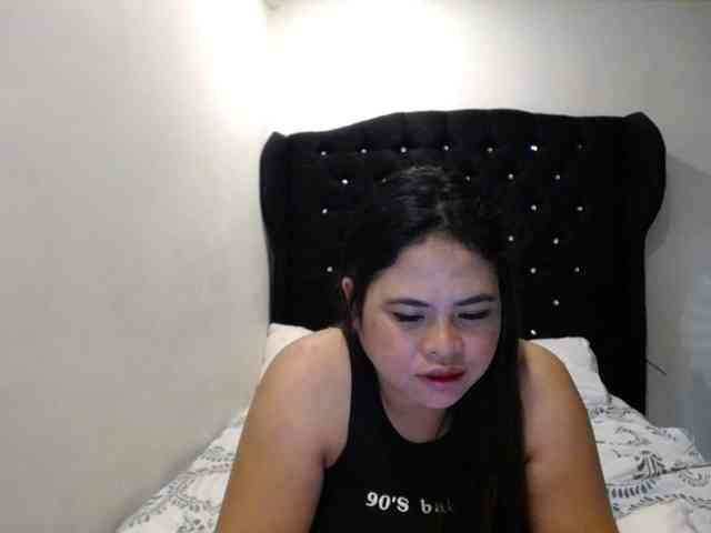 Asianbigbuttyboobs webcam