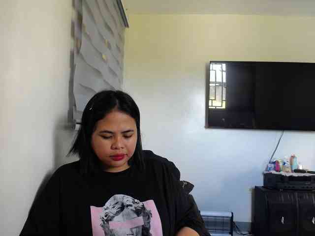 Asianbigbuttyboobs webcam