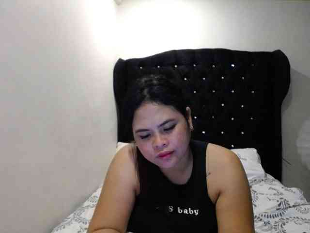 Asianbigbuttyboobs webcam