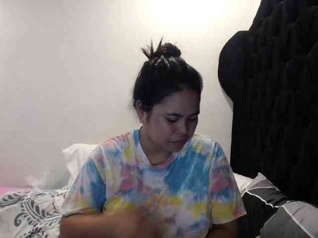 Asianbigbuttyboobs webcam