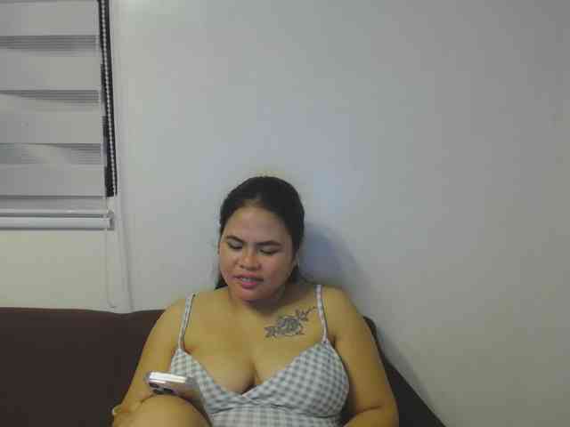 Asianbigbuttyboobs webcam