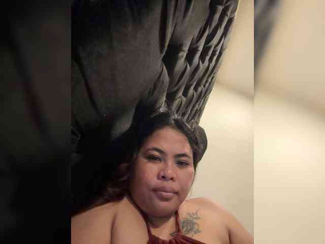 Asianbigbuttyboobs webcam
