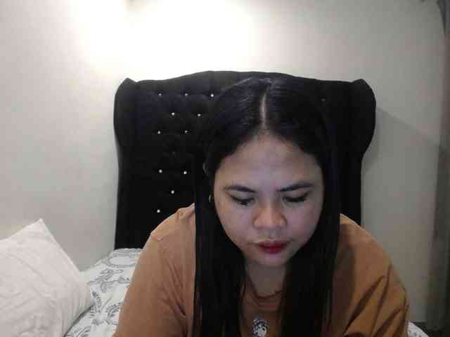 Asianbigbuttyboobs webcam