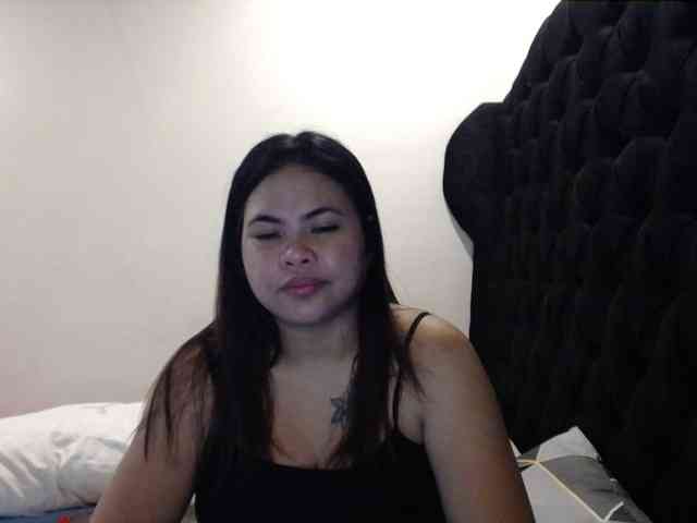 Asianbigbuttyboobs webcam
