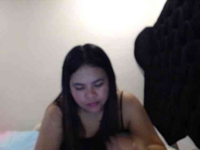 Asianbigbuttyboobs webcam