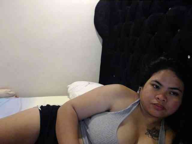 Asianbigbuttyboobs