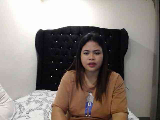 Asianbigbuttyboobs webcam