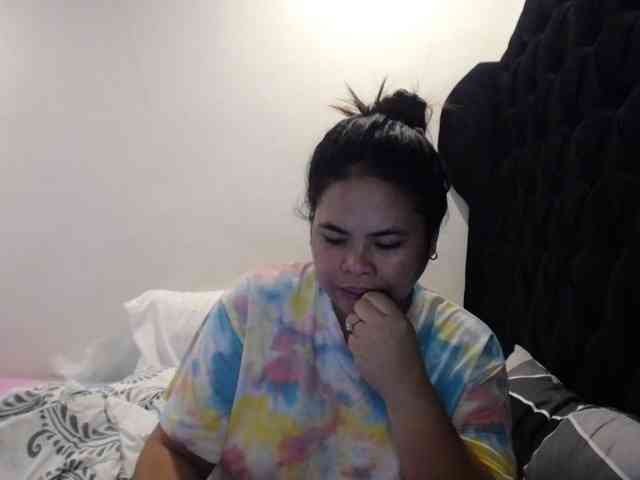 Asianbigbuttyboobs webcam