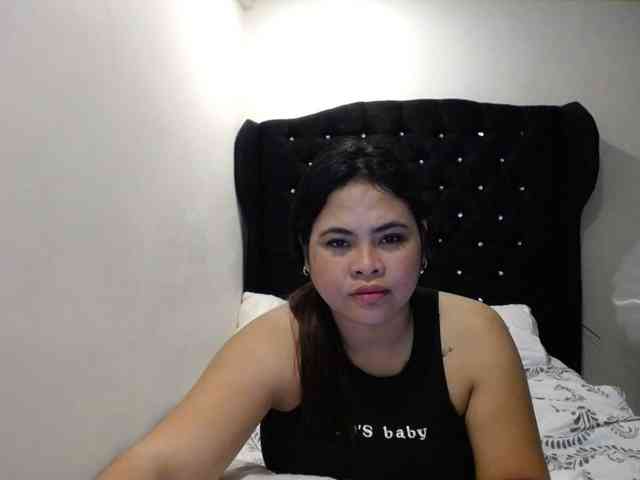 Asianbigbuttyboobs webcam