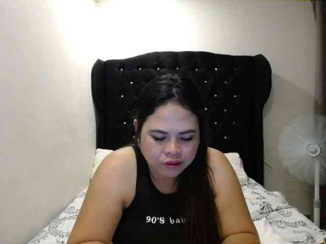 Asianbigbuttyboobs webcam