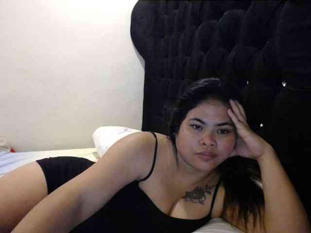 Asianbigbuttyboobs webcam