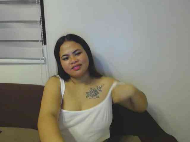 Asianbigbuttyboobs webcam