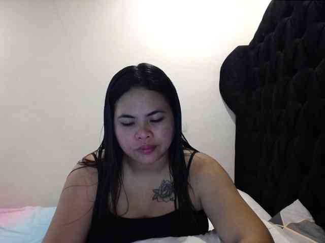 Asianbigbuttyboobs webcam