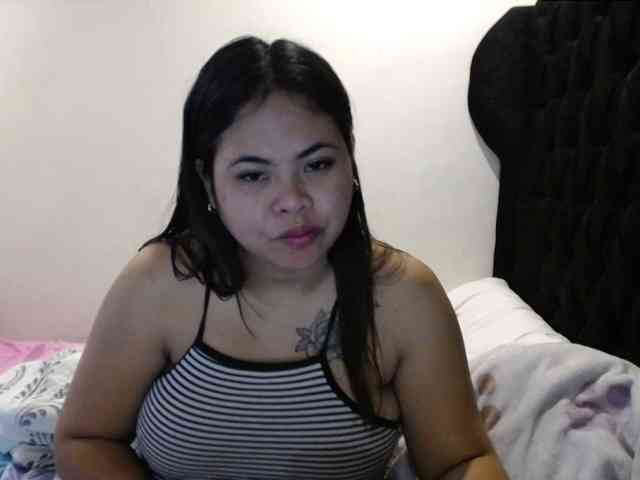Asianbigbuttyboobs webcam