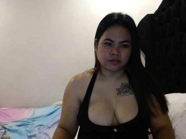 Asianbigbuttyboobs webcam