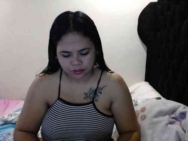 Asianbigbuttyboobs webcam