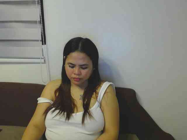 Asianbigbuttyboobs webcam