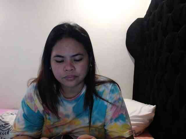 Asianbigbuttyboobs webcam