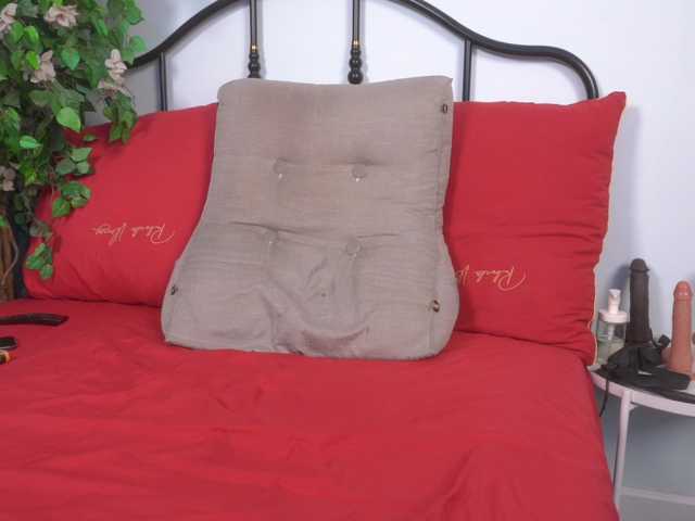 IsadoraDunkan's BongaCams show and profile