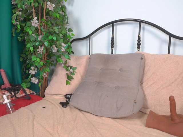 IsadoraDunkan's BongaCams show and profile