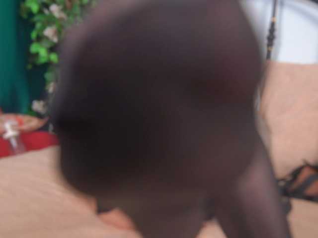 IsadoraDunkan's BongaCams show and profile