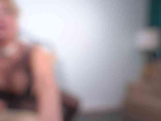 IsadoraDunkan Live Webcam on BongaCams