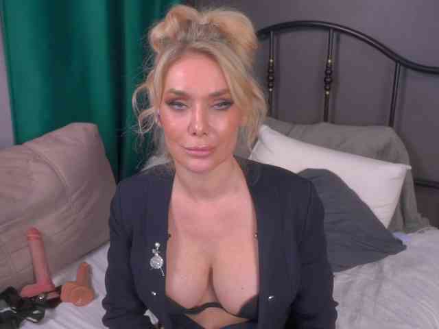 amateur sex online IsadoraDunkan