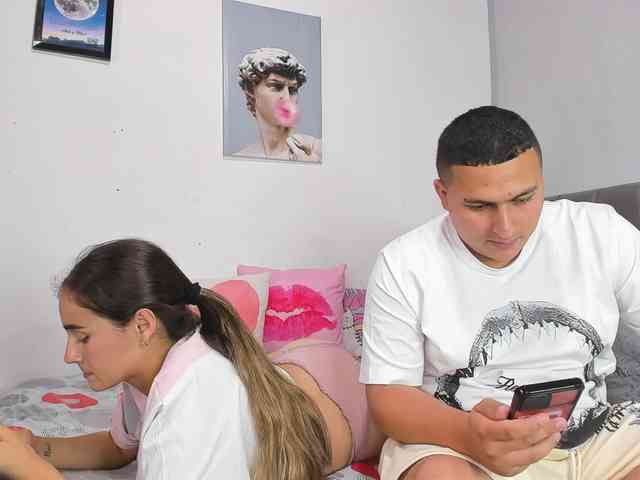 naughtylovers webcam