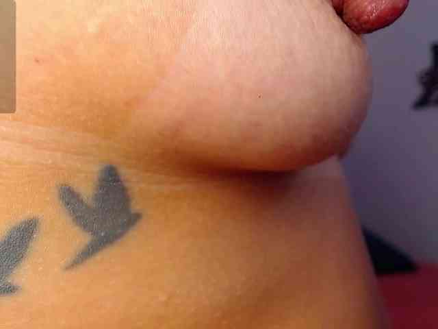 arianagonzale webcam