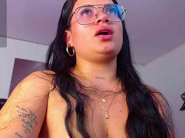 arianagonzale webcam
