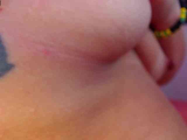 arianagonzale webcam
