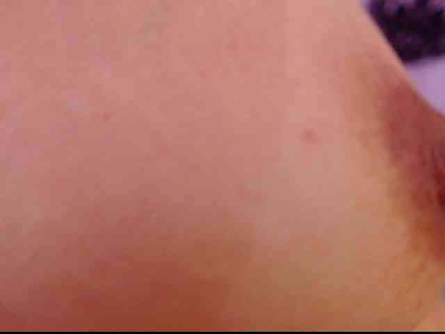 arianagonzale webcam