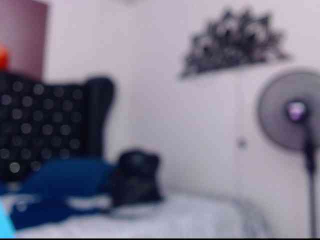 arianagonzale webcam