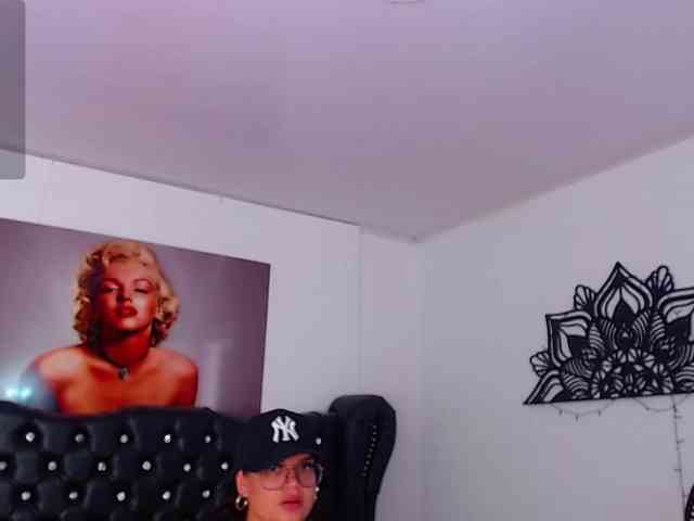 arianagonzale webcam
