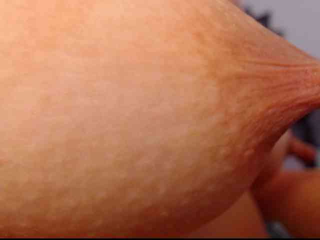 arianagonzale webcam