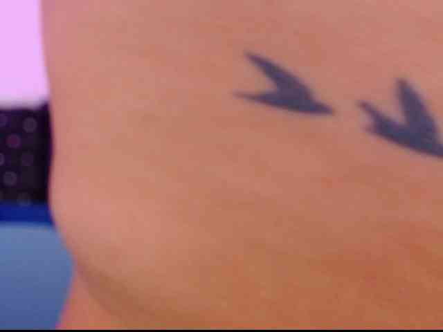 arianagonzale webcam