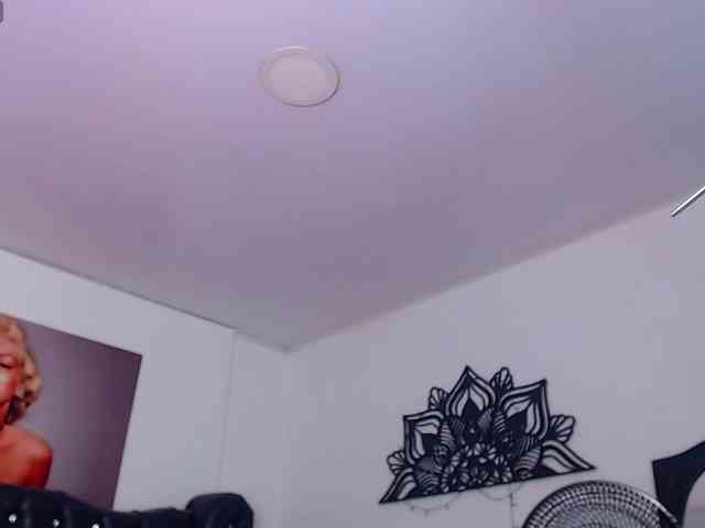 arianagonzale webcam