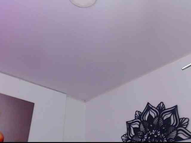 arianagonzale webcam