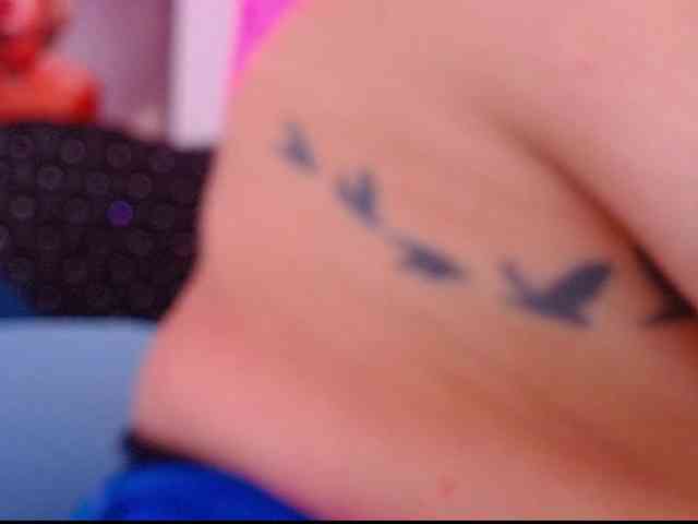 arianagonzale webcam